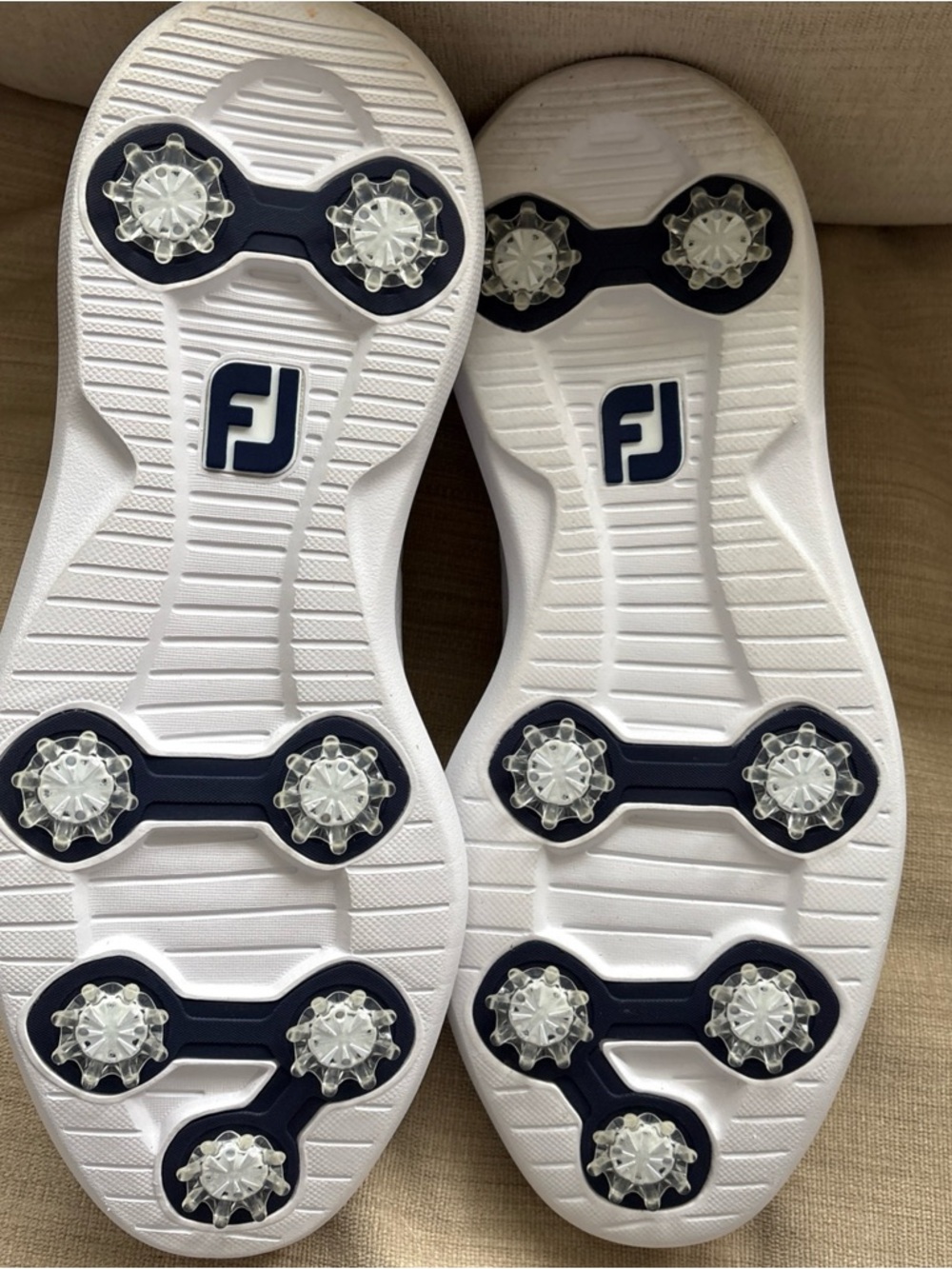 FootJoy Traditions White Leather Golf shoe.  Brand new in box 11.5 - Picture 6 of 8